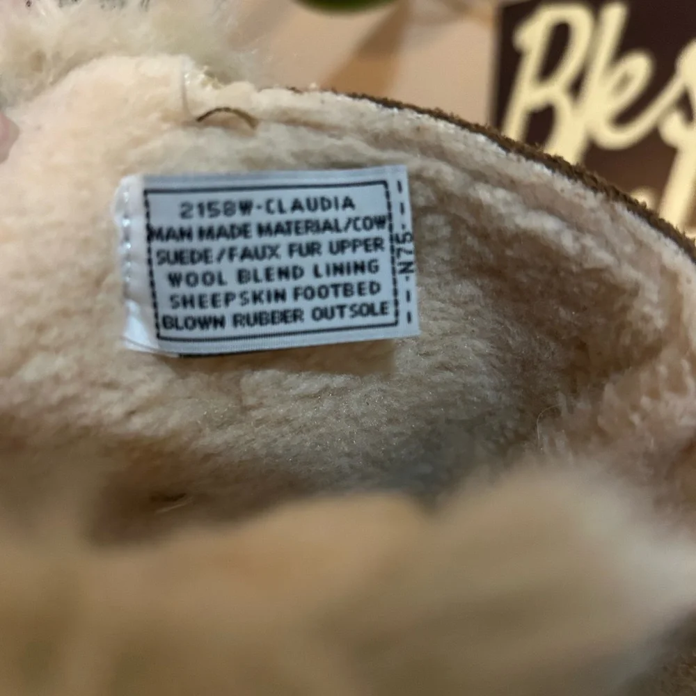 BearPaw women claudia